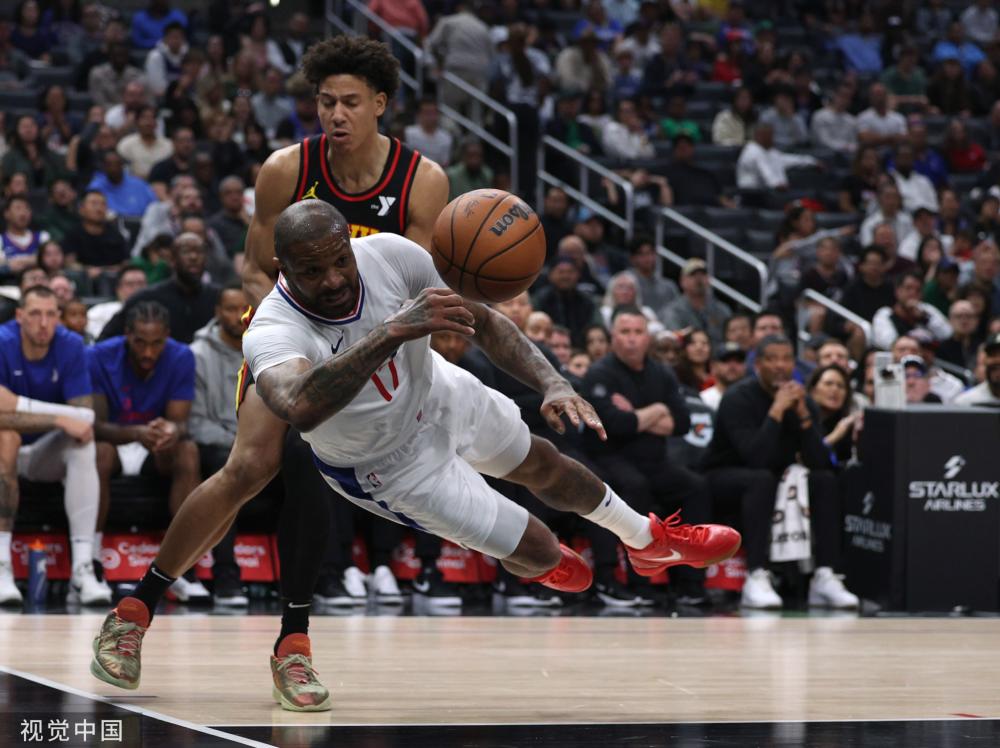 了何为球场 了何为球场