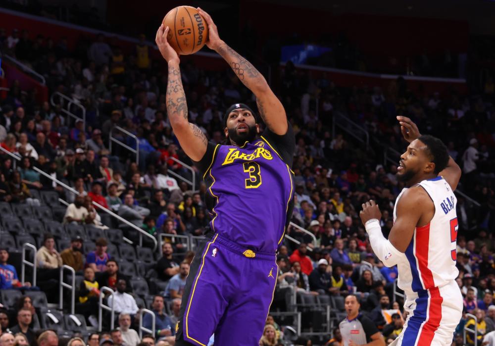 中都表现出 中都表现出